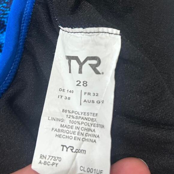TYR Performance wear swimsuit size 28 Women's Blue/black - Picture 5 of 5